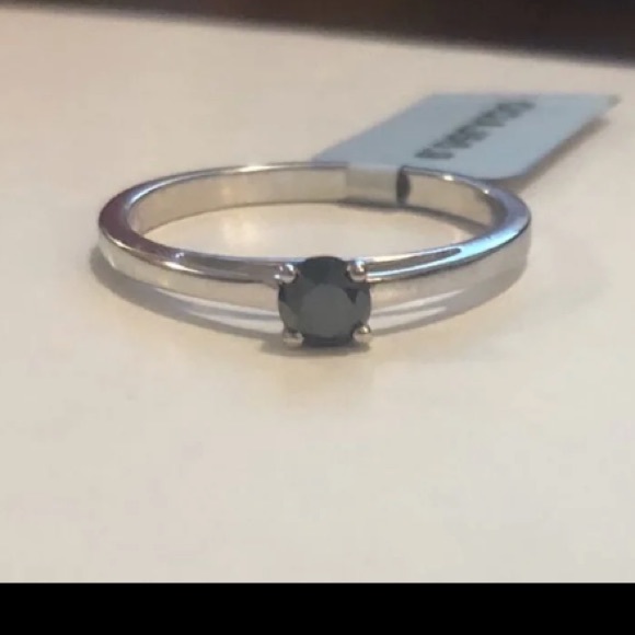 Genuine 1/3 Carat Black Diamond Ring - Picture 2 of 5